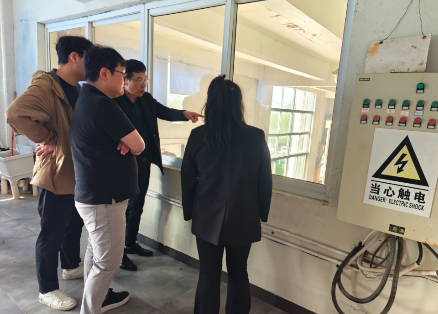 五載同行電子行業(yè)巨頭再訪湖南江海，深化氯化銨戰(zhàn)略合作